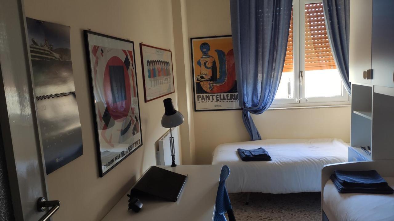 Civico 32 Apartment Trapani Bagian luar foto